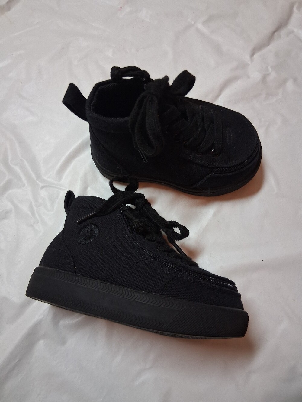 Billy Footwear Toddler Black High-Top Canvas Sneakers Sz 7XW